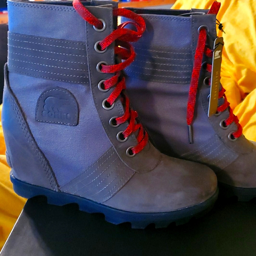 Womens boots